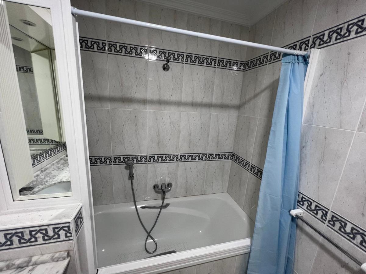 Apartamentos Ilice A 1 Minuto De La Playa De Benidorm Eksteriør billede
